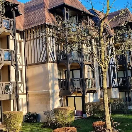 Balcon Avec Vue Sur Le Golf - Parking Gratuit Sur Place Et Piscine Chauffee