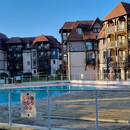 Balcon Avec Vue Sur Le Golf - Parking Gratuit Sur Place Et Piscine Chauffee *