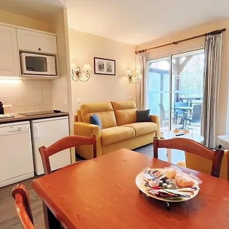 Balcon Avec Vue Sur Le Golf - Parking Gratuit Sur Place Et Piscine Chauffee Daire