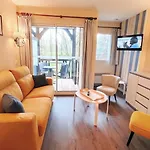 公寓 Balcon Avec Vue Sur Le Golf - Parking Gratuit Sur Place Et Piscine Chauffee 多维尔