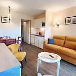 Balcon Avec Vue Sur Le Golf - Parking Gratuit Sur Place Et Piscine Chauffee 公寓 多维尔