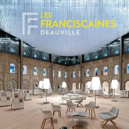 Balcon Avec Vue Sur Le Golf - Parking Gratuit Sur Place Et Piscine Chauffee *