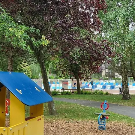 Appartement Balcon Avec Vue Sur Le Golf - Parking Gratuit Sur Place Et Piscine Chauffee