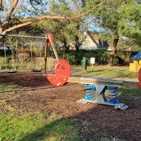Balcon Avec Vue Sur Le Golf - Parking Gratuit Sur Place Et Piscine Chauffee Appartement *