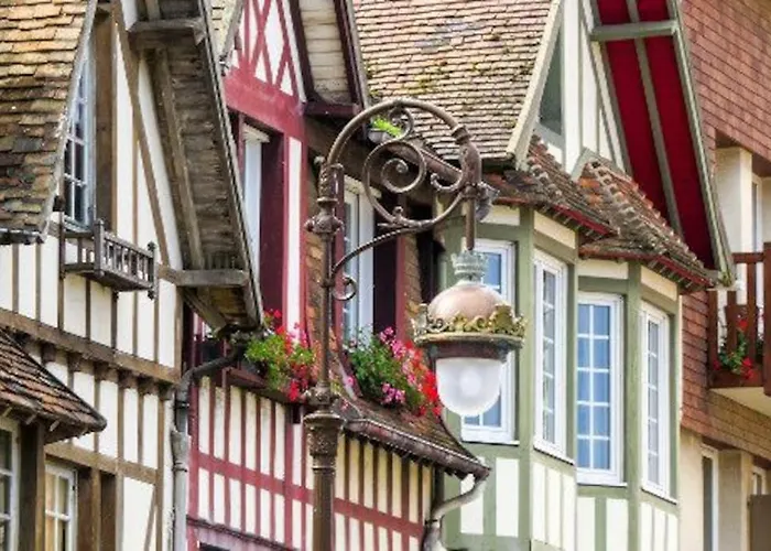 Balcon Avec Vue Sur Le Golf - Parking Gratuit Sur Place Et Piscine Chauffee 公寓 多维尔