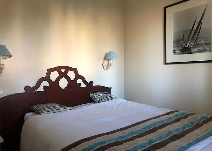 Balcon Avec Vue Sur Le Golf - Parking Gratuit Sur Place Et Piscine Chauffee شقة