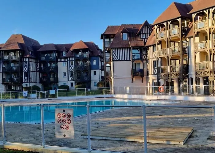 Balcon Avec Vue Sur Le Golf - Parking Gratuit Sur Place Et Piscine Chauffée *