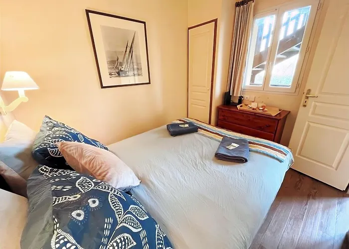 Balcon Avec Vue Sur Le Golf - Parking Gratuit Sur Place Et Piscine Chauffée * Deauville